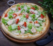 Пицца Цезарь с курицей