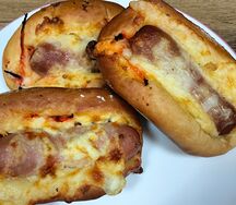 Хот-дог с сосиской