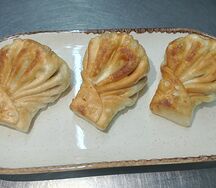 Жареные хинкали с курицей 