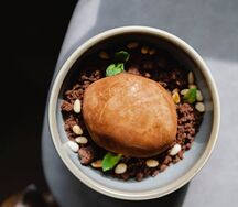 Карамельная картошка с шоколадным крамблом