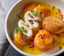Печёные сырники c белым шоколадом и конфитюром из мандаринов 