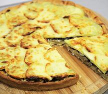 Белорусский пирог с картофелем и грибами на песочном тесте