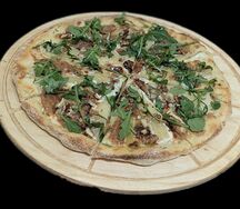 С грушей и рукколой
