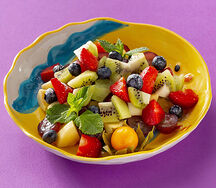 Ягодный салат