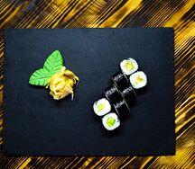 Классика с авокадо