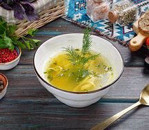 Суп с куриными фрикадельками