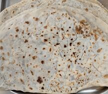 Кутабы с зеленью и сыром