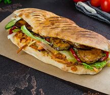 Шаурма в пите с курицей