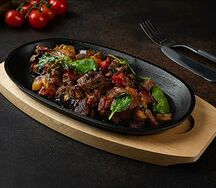 Горячая сковородка с морепродуктами