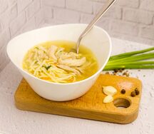 Суп Куриный с домашней лапшой 