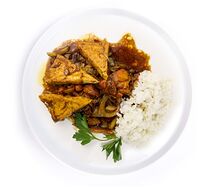 Жареный тофу с курицей