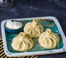 Хинкали со сметаной