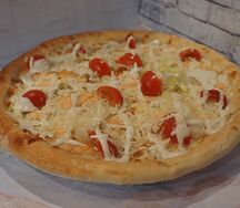 Пицца Цезарь с сёмгой