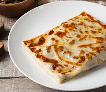 Блин с грибами и сыром