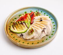 Куриное филе су-вид с овощами