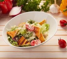 Цезарь с курицей