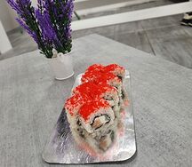 Калифорния сяке с икрой 