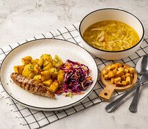 Люля из индейки, картофель запечённый, салат и суп лапша 