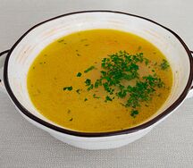 Куриный суп с лапшой