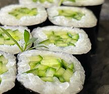 Хосомаки с огурцом