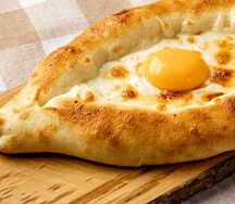 Хачапури по-аджарски