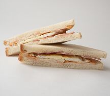 Холодный сэндвич с курицей