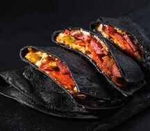 Кесадилья black мясная острая