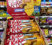 Шоколадный батончик KitKat Chunky Peanut Butter Европа