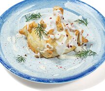 Пирог слоеный с неркой и сливками