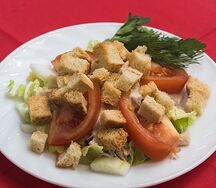 Цезарь с курицей