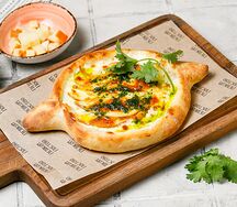 Аджарули с копчёным сыром