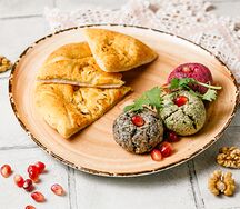 Сет из пхали