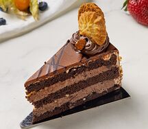 Пирожное Шоколадный миндаль