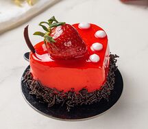 Пирожное-мусс Клубничное сердце