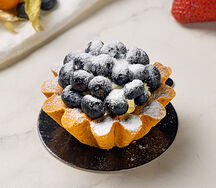 Пирожное Корзина с голубикой