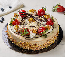 Торт Эстерхази с клубникой