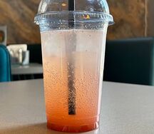 Лимонад Клубника-лемонграсс собственного приготовления