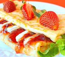 Блин Чизкейк с клубничным вареньем