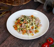 Оливье с ветчиной