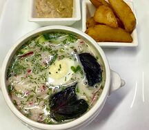 Окрошка на белом квасе с картофелем по-деревенски, горчицей, хреном