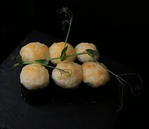 Запеченные маки с крабом