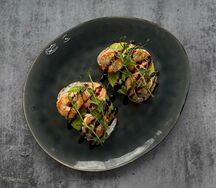 Брускетты с креветкой