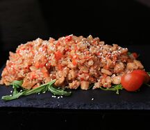 Жареный рис с овощами