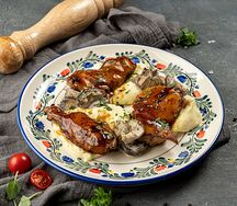 Цыпленок с лесными грибами