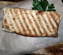 Бурито с ветчиной и сыром