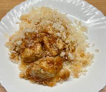 Рис по-китайски с курицей в кисло-сладком соусе