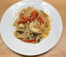 Салат из фунчозы