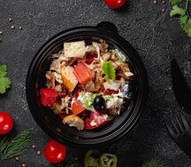Салат Цезарь с курицей