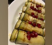 Рулетики из баклажанов