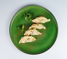 Гедза с цыпленком и свининой